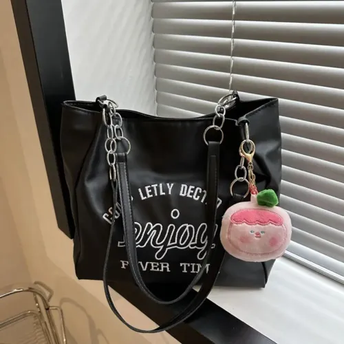 Letter Pendant Fashion Shoulder Bag 